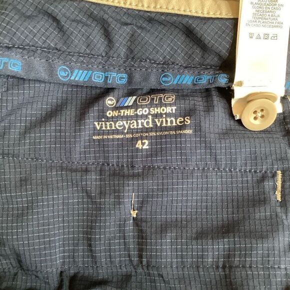 Mens Vineyard Vines On The Go Performance‎ Shorts OTG Beige 42x9 - Picture 3 of 4
